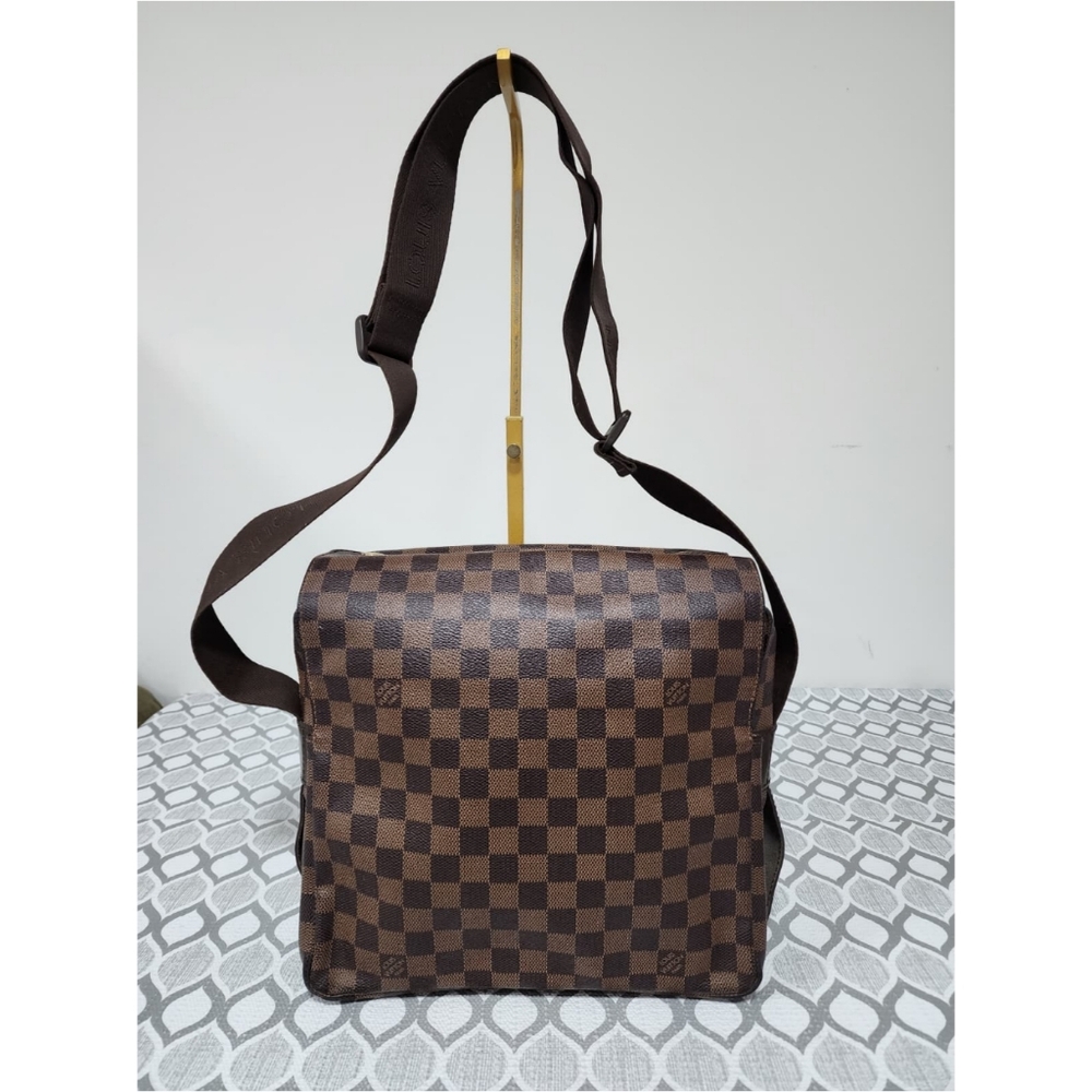 LOUIS VUITTON Damier Canvas Naviglio Messenger Bag Brown - Picture 3 of 14